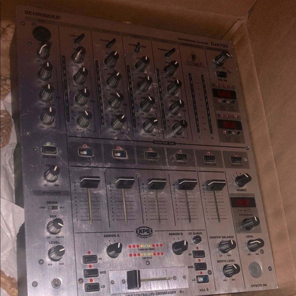 Silver DJX750 DJ Mixer